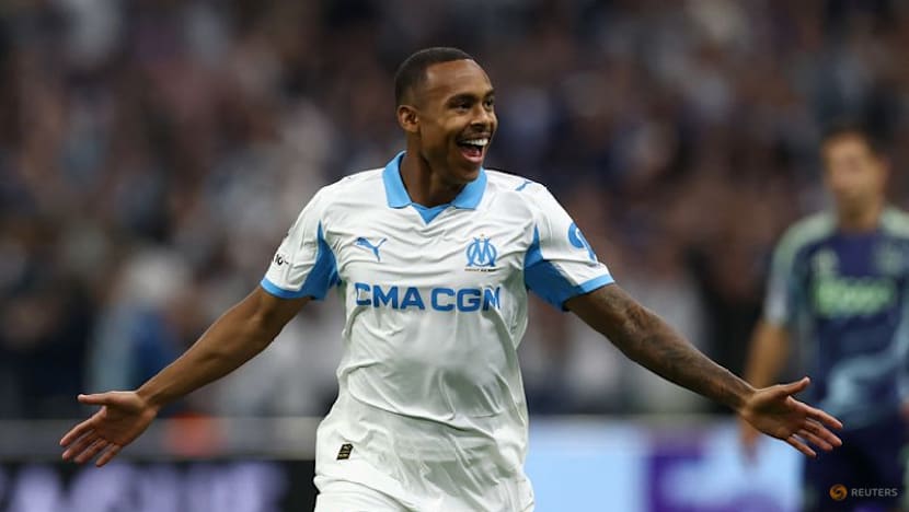 Paixao shines as Marseille crush Ajax 4-0 in Champions League