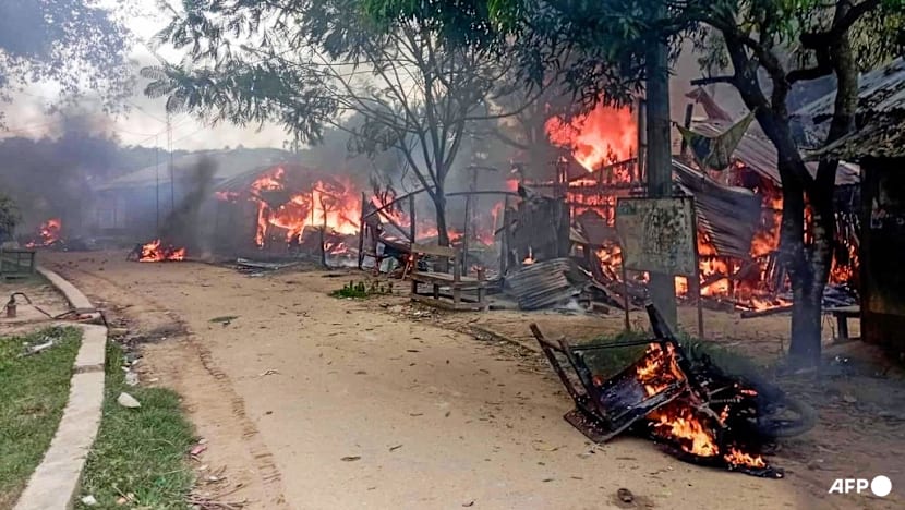 Bangladesh blames foreign arms for deadly hill clashes Bangladesh blames foreign arms for deadly hill clashes