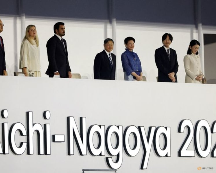 Games-IOC chief Coventry gives thumbs-up to Asian Games accommodation despite criticism