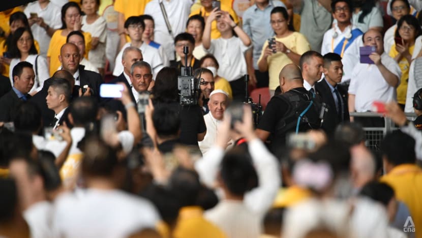 50,000 people gather at the National Stadium for papal mass