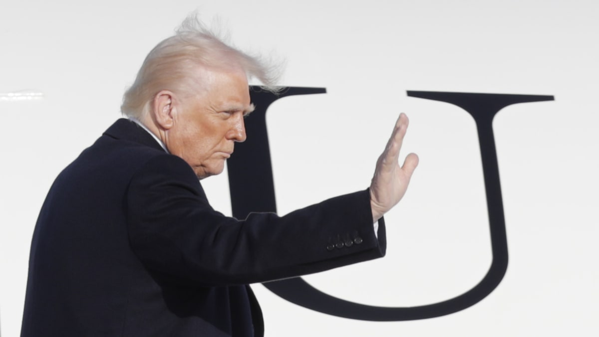 Trump pulls security clearances for Kamala Harris, Hillary Clinton