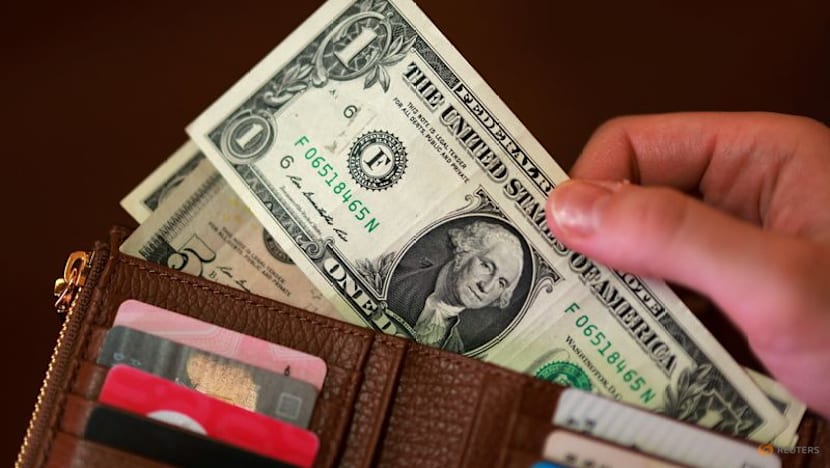 Dollar slips as DOJ drops Powell probe, clearing path for Warsh