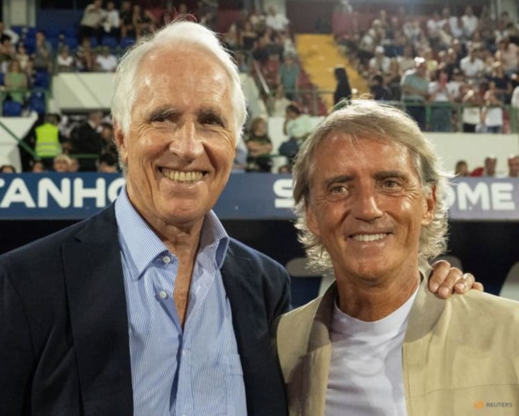 Mancini returns as Italy coach with Ranieri as technical director