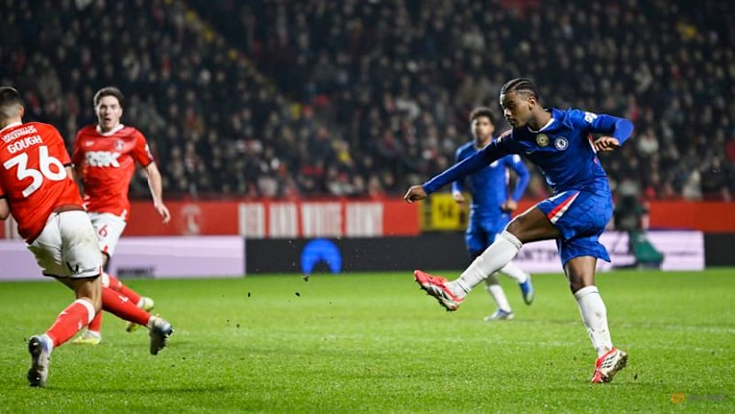 New Chelsea manager Rosenior buoyed by 5-1 cup win over Charlton