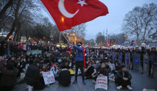 Türkiye braces for further protests as 7 journalists freed