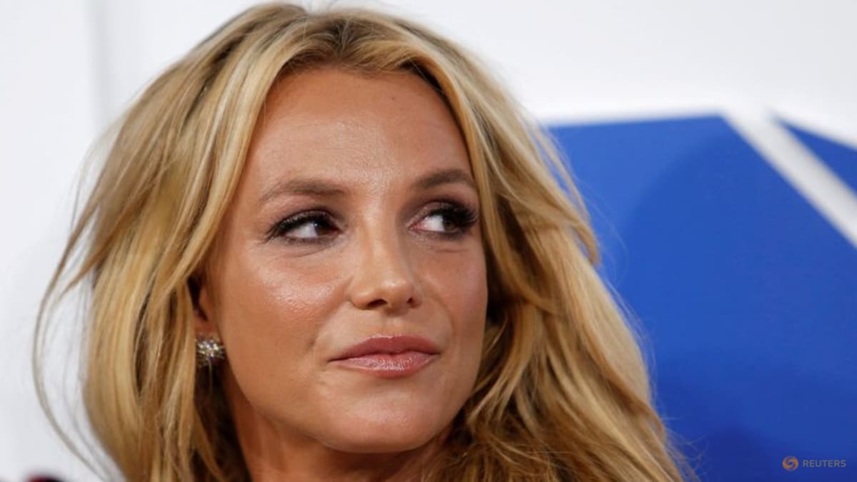 Britney Spears detained on suspicion of driving while intoxicated