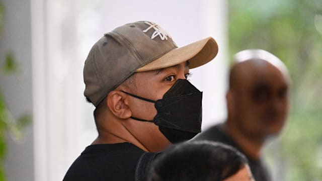 前警员男扮女装设局猥亵少年 偷拍淫秽视讯被判监3年鞭4下