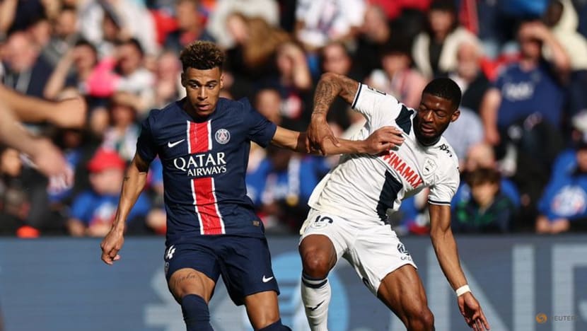 PSG continue unbeaten league season with 2-1 win over Le Havre