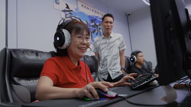 狮城有约 | 乐龄打电竞 动脑伤手？