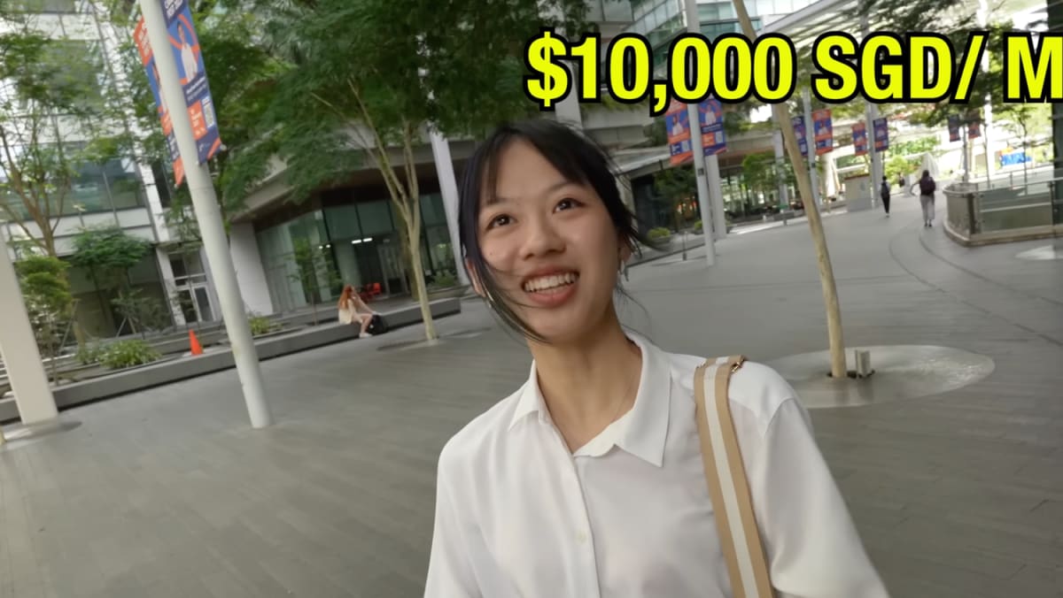 trending: Netizens surprised as NUS undergrads say they expect starting pay  of S$5,000 to S$10,000 a month - TODAY