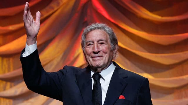 美国传奇爵士歌手Tony Bennett辞世　享耆寿96岁