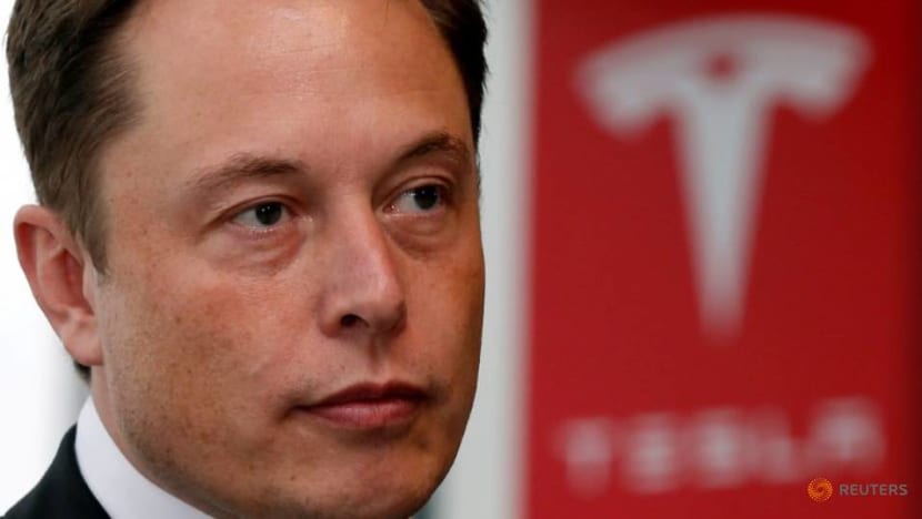 Elon Musk revives 'pedo' controversy in Twitter spat