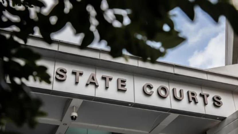 Lelaki dipenjara sengaja batuk ke arah rakan sekerja selepas diuji positif COVID-19