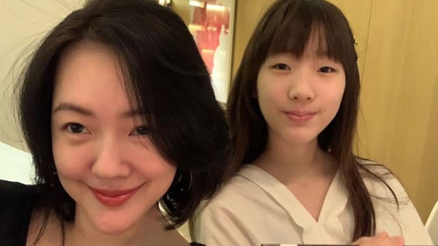 小S被黄子佼爆吸毒嗑药　女儿连带被网友攻击、要求代母道歉