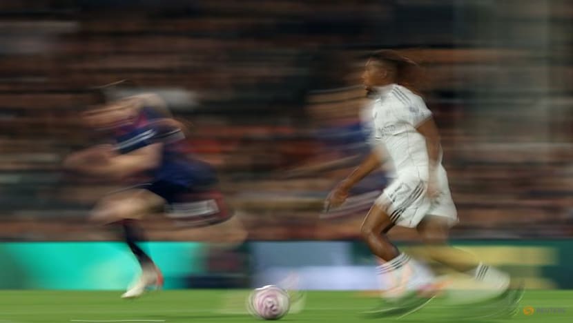 Arsenal stay top as Trossard seals gritty win at Fulham