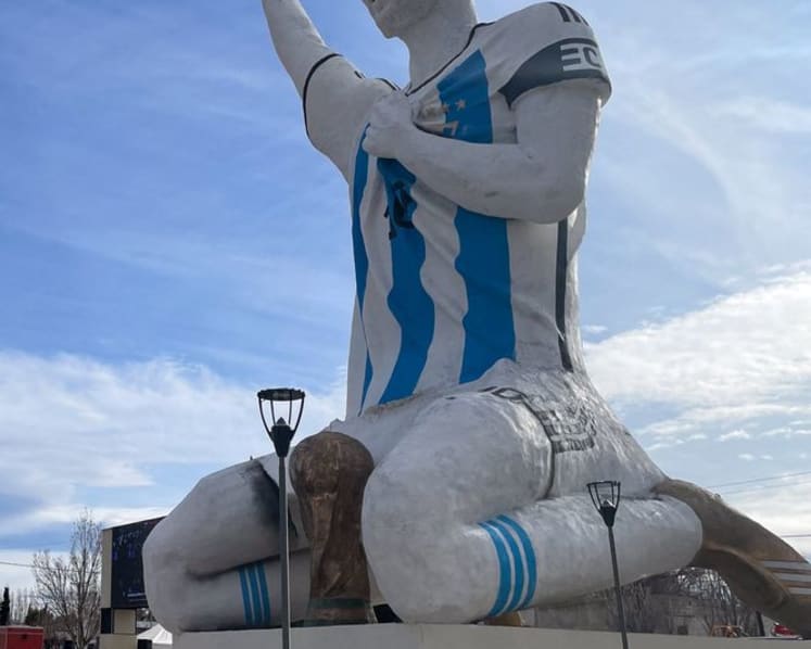 In a Patagonia town with an 85-foot Messi statue, Argentines celebrate reaching World Cup final