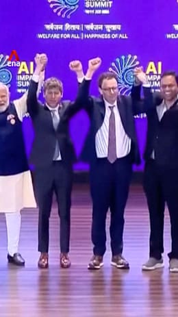 OpenAI, Anthropic CEOs refuse to hold hands during group photo