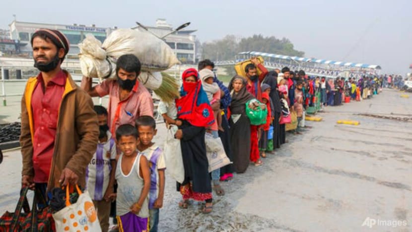 India finds boat adrift with Rohingya refugees; 8 dead