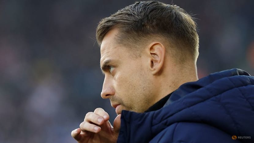 Southampton owner won't sack manager Eckert despite his role in 'Spygate'