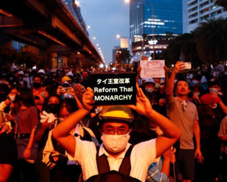 Thai protesters shun Parliament, ask Germany to probe king