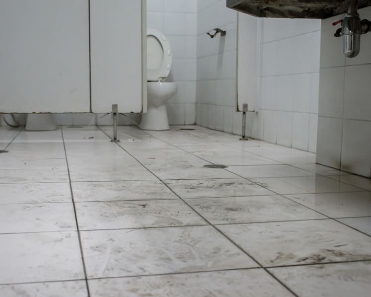 Oily floors, clogged sinks: How clean are public toilets in hawker centres and coffee shops?