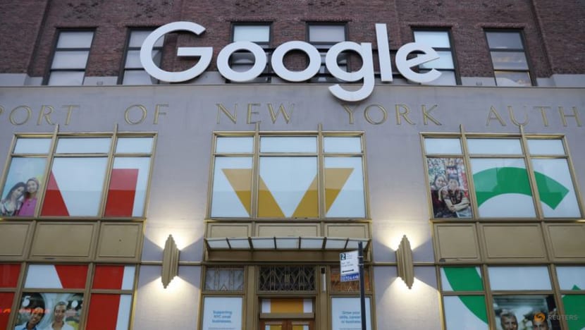 Alphabet's AI investments boost cloud sales, lifts maturing ad business