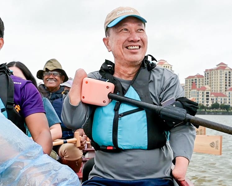 How this team made dragon boat racing possible for amputees, stroke survivors