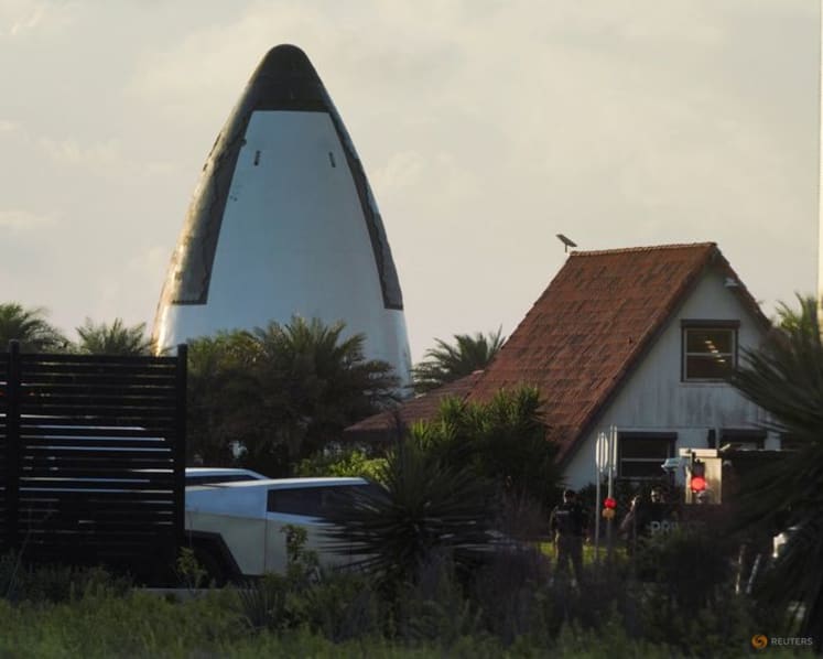 Musk says SpaceX could bring $1 trillion in revenue by 2030 