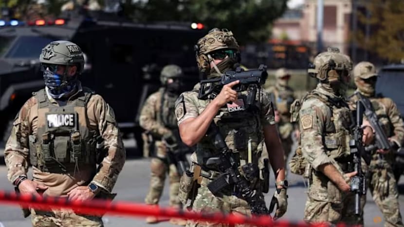 Wanita ditembak ejen Polis Sempadan Amerika Syarikat dalam tunjuk perasaan di Chicago