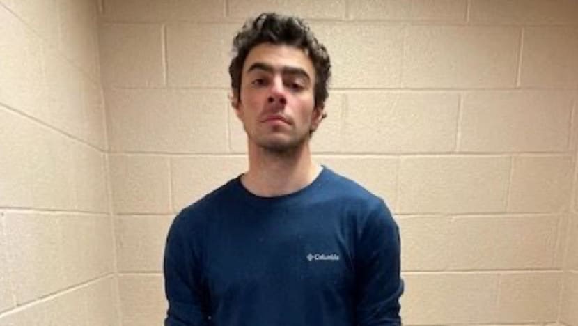 Suspect in killing of UnitedHealth executive Brian Thompson charged with murder Suspect in killing of UnitedHealth executive Brian Thompson charged with murder