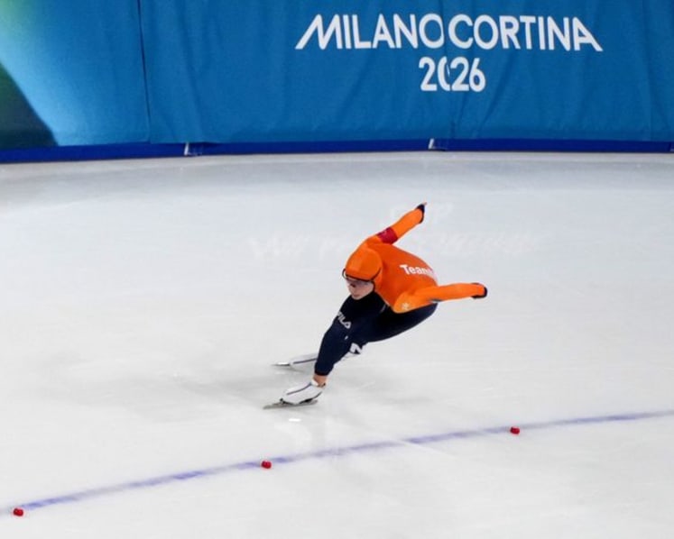 Speed skating-Dutch delight as Kok asserts her supremacy to take 500m gold at Milano Cortina