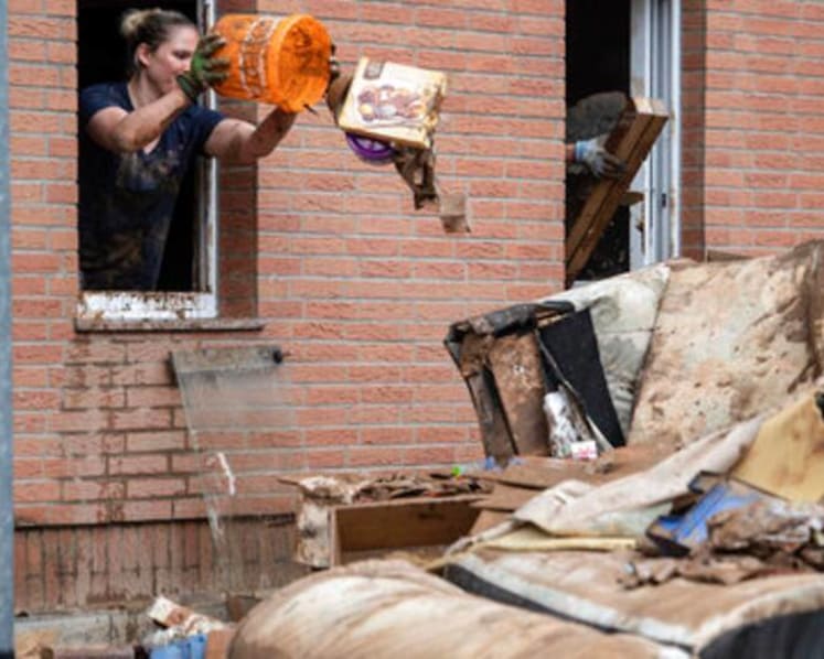 Heavy rain forecast to hit German flood regions over weekend