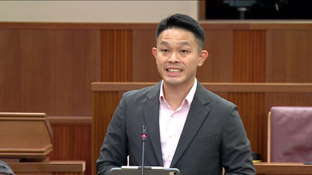 许德财建议为承诺多生育的家庭 提供额外补贴购买更大组屋