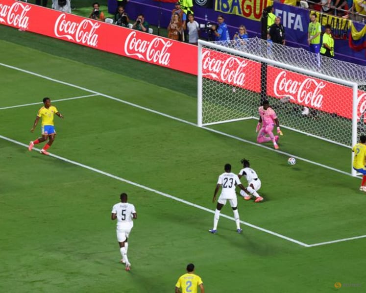 Colombia edge Ghana 1-0 to set up Switzerland showdown