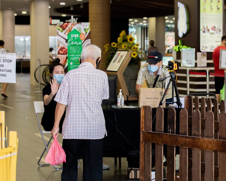 How to help seniors be more digitally connected