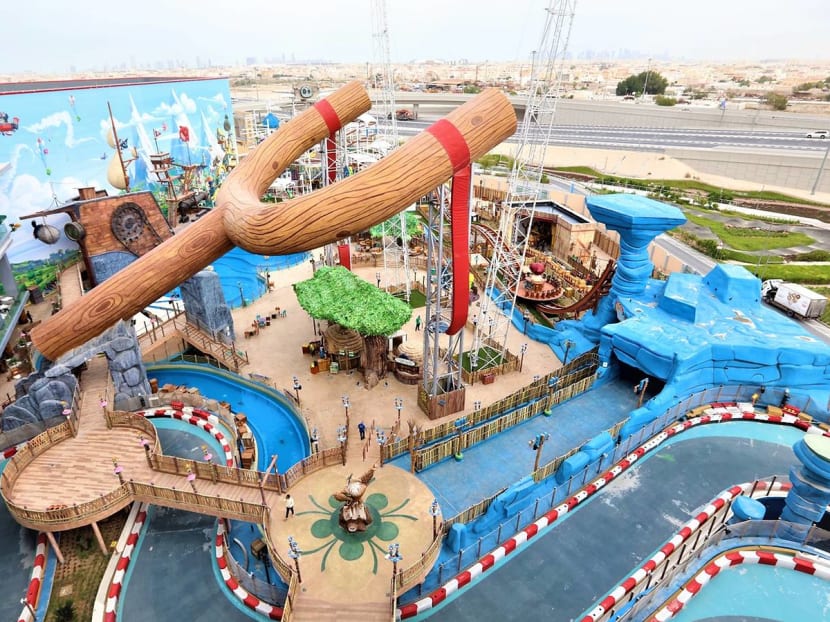 There s A Giant Slingshot Ride At The World s First Angry Birds Theme Park TODAY