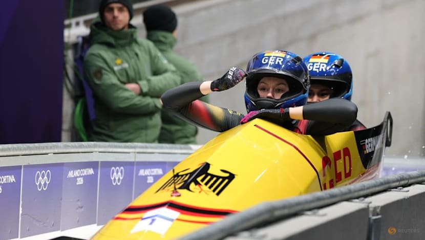 Bobsleigh-German-US rivalry warms the ice in Two-Woman