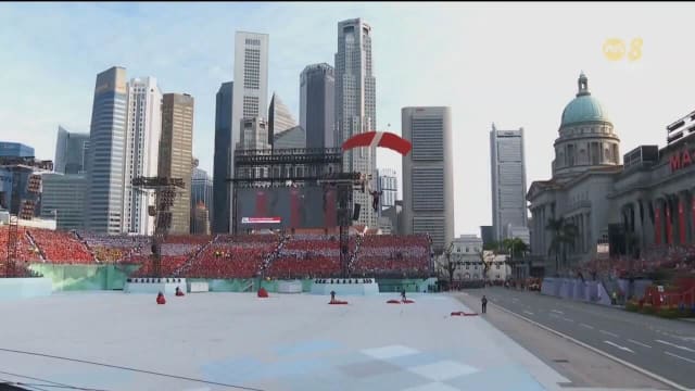 最后一场国庆庆典国民教育演出 小五学生为新加坡提前庆生