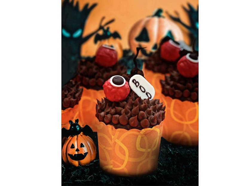 8 Halloween Snacks To Die For