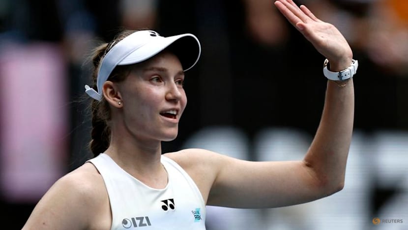 Rybakina downs Swiatek to move into Australian Open semi-finals