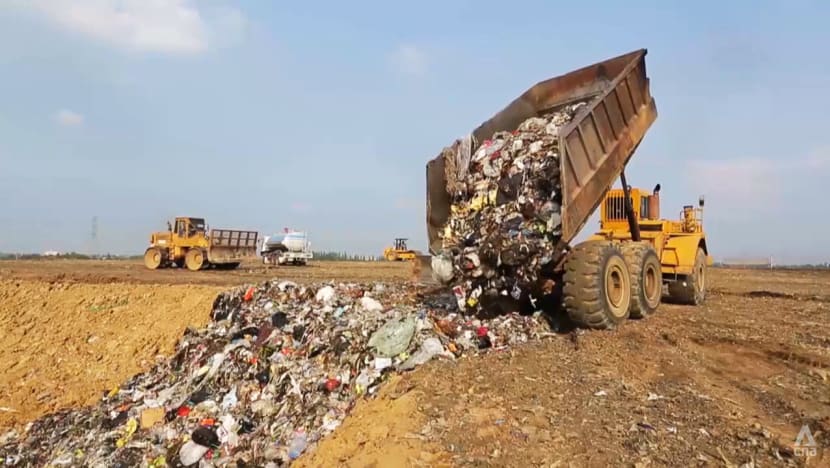 With locals not disposing of plastic correctly, Thailand is importing the world’s waste instead With locals not disposing of plastic correctly, Thailand is importing the world’s waste instead