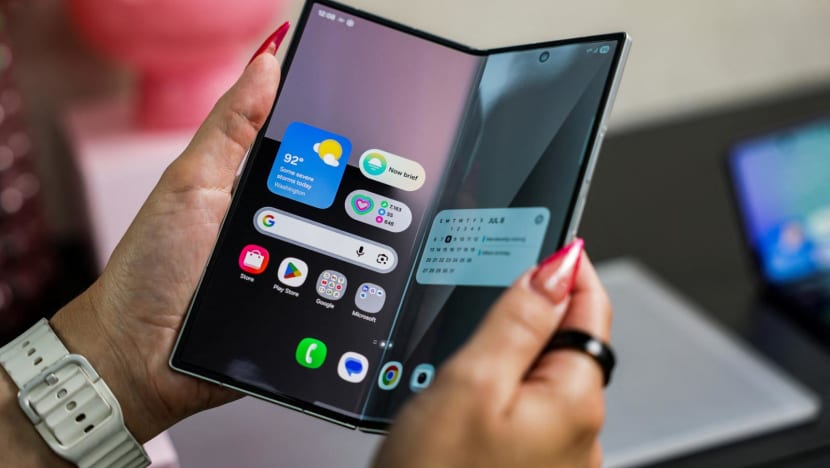 Ini yang terjadi jika Samsung Galaxy Z Fold 7 dibuka-tutup 200.000 kali!