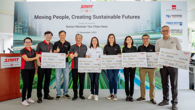  SMRT将送学生2万多张已储值易通卡