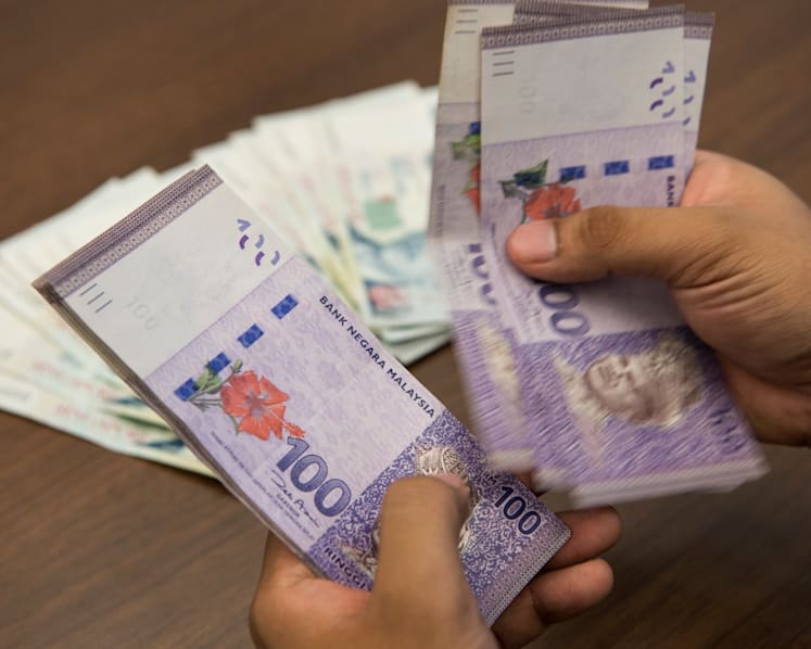 Singaporean student among two friends charged with offering Johor policeman RM90,000 bribe