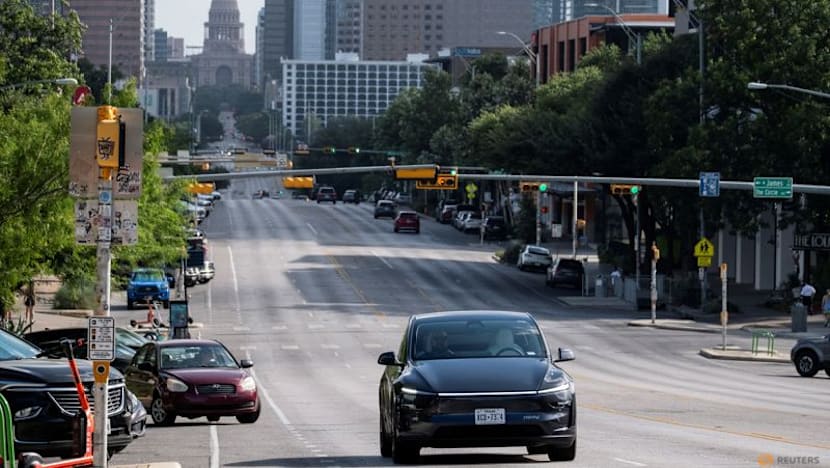 Tesla expands robotaxi service to Orlando, Tampa ahead of earnings