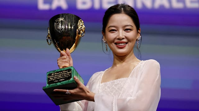华人影史上第3位！辛芷蕾勇夺威尼斯影展影后