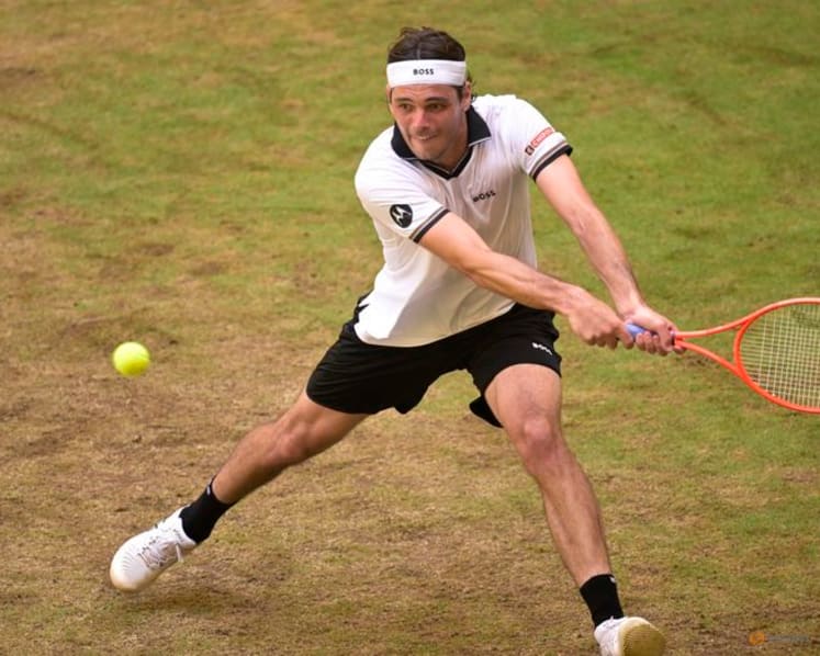 Fritz withdraws from Eastbourne