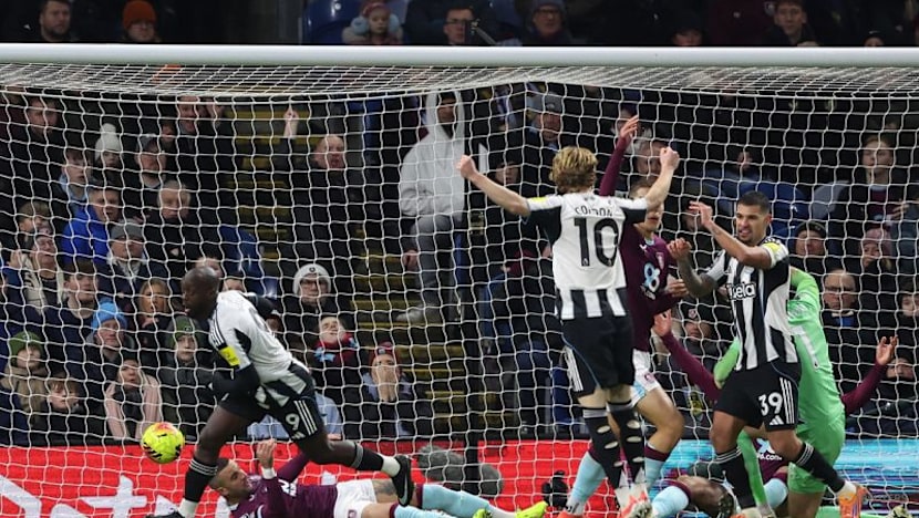 Howe hopes win over Burnley will ease some of Newcastle's pressure