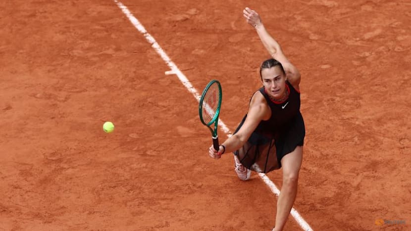 Shnaider takes lessons from Sabalenka's Paris struggles to reach semis