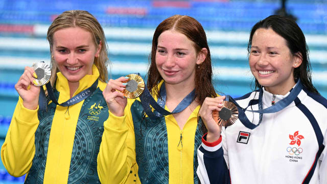 女子200米自由泳决赛 澳泳将破奥运纪录摘金